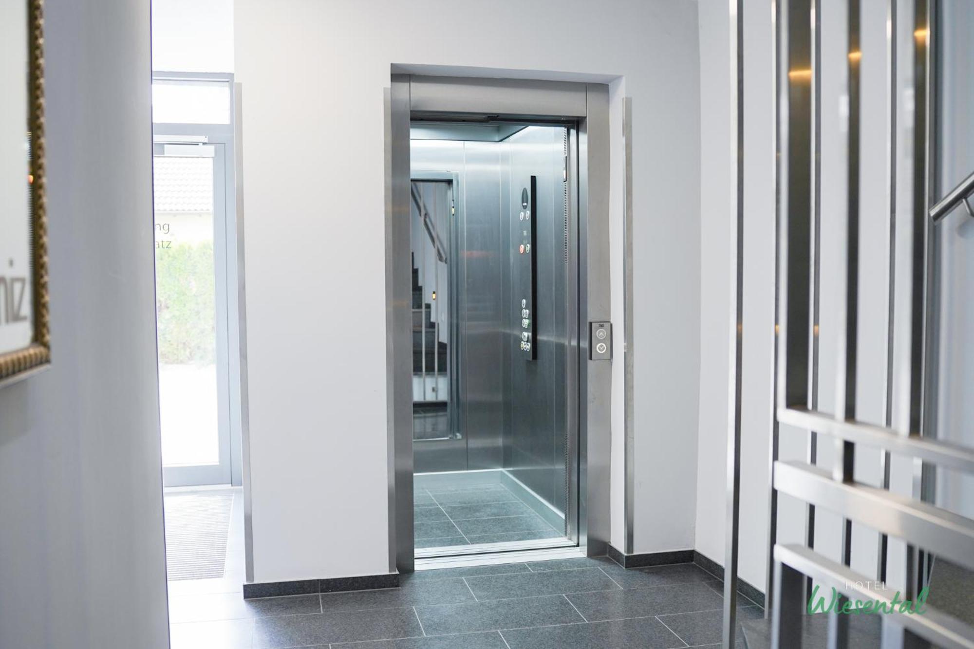 Hotel Wiesental Naehe Friedrichshafen Meckenbeuren Εξωτερικό φωτογραφία